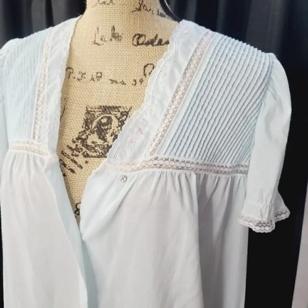 Vintage 70s Pastel Blue Dainty White Lace Fairycore Night Gown